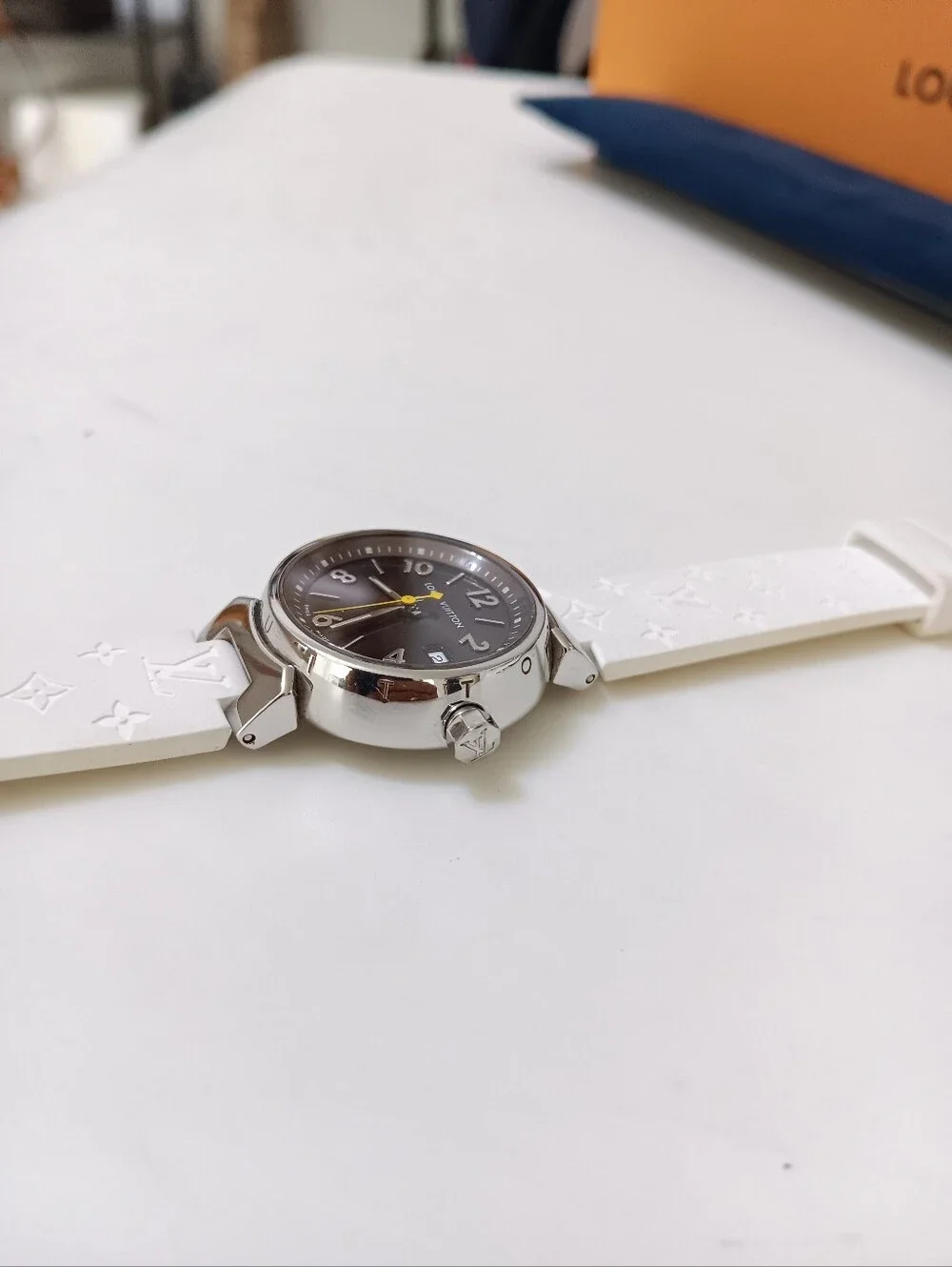 Louis Vuitton Tambour 27mm Q1211 Watch w/ 2 Bands Set ✨️ LIKE NEW